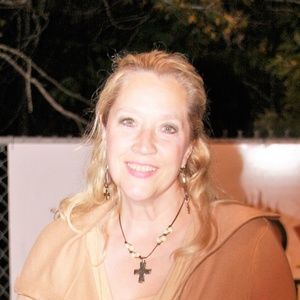 Meet your Posher, Eugenea